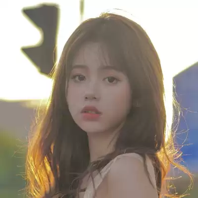 隗逸馨